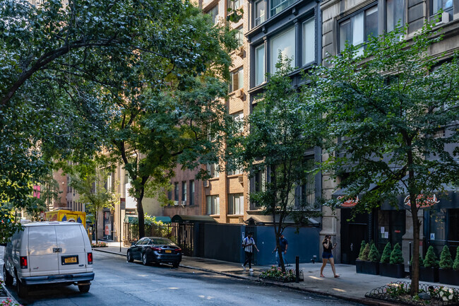 Foto del edificio - 20 E 22nd St