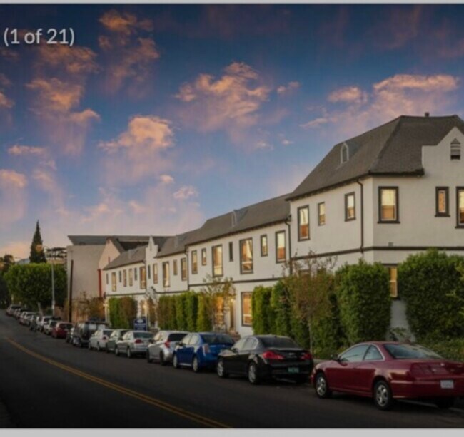 Foto del edificio - 830 N Hoover St