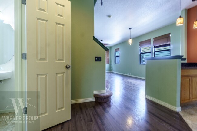 Foto del edificio - 2147 Falkirk Dr