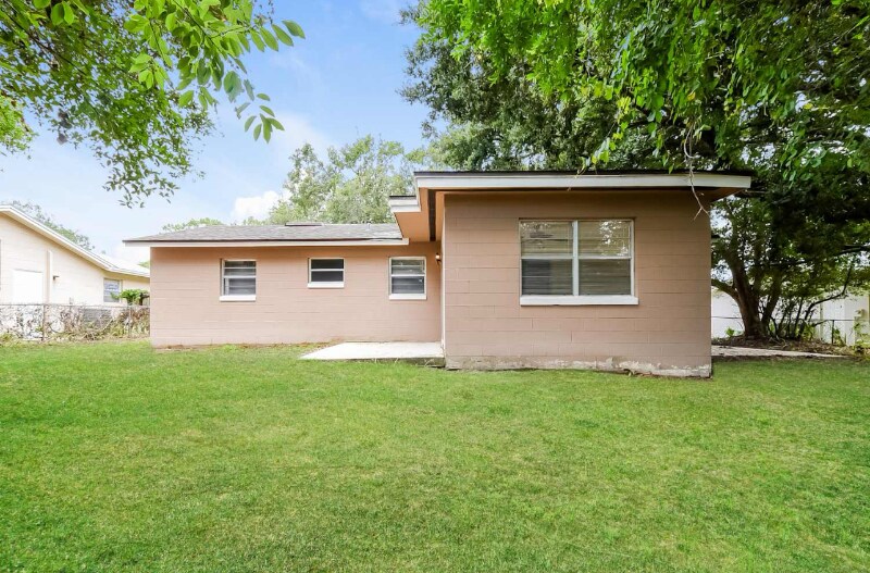 Foto principal - 521 Sunrise Dr
