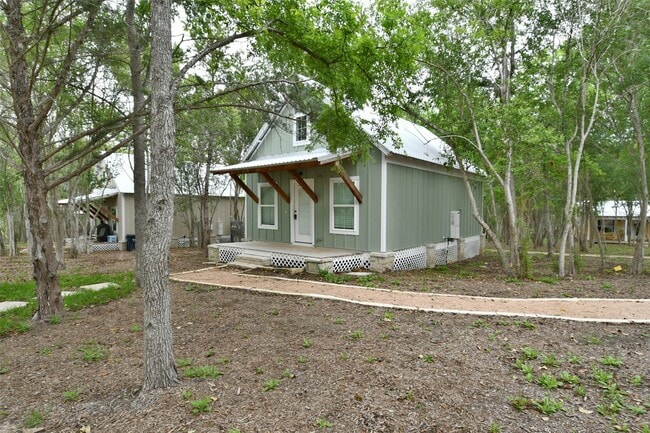 Building Photo - 4875 Main St