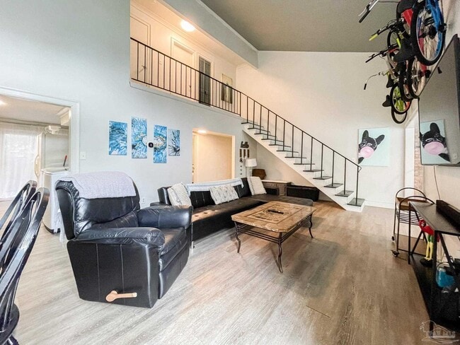 Foto del edificio - 4836 Huron Dr