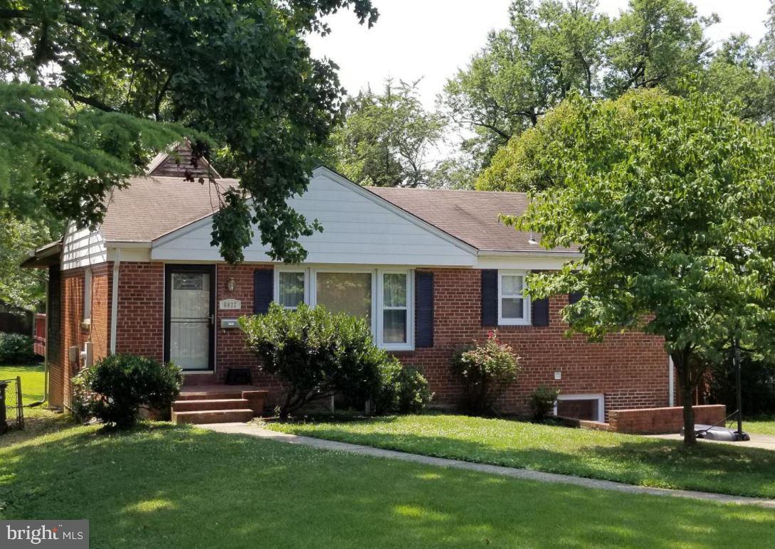 Foto principal - 6022 22nd Rd N
