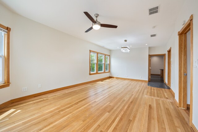 Foto del edificio - 3510 N Pulaski Rd
