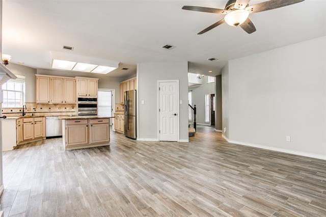 Building Photo - 1324 Crepe Myrtle Dr