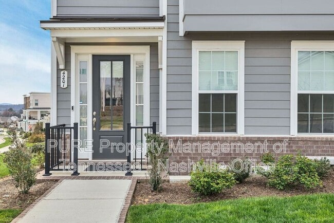 Building Photo - 4201 Camdale Dr