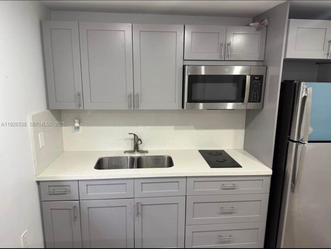 Foto del edificio - 1493 NW 1st Ave