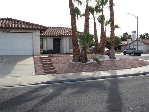 Building Photo - 382 Dooley Dr