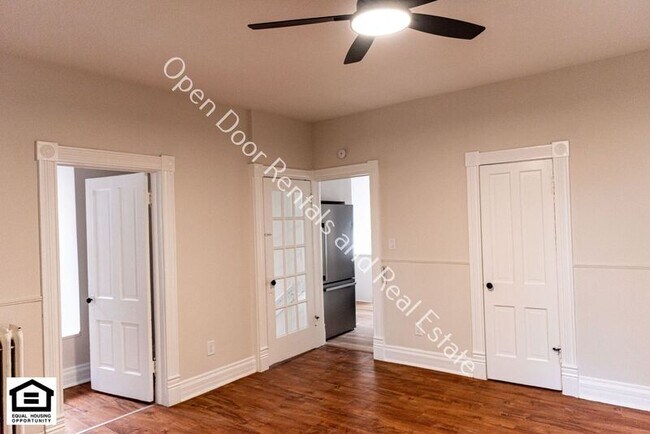 Foto del edificio - 846 Columbia Ave