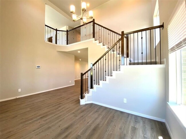 Building Photo - 29339 Red Rocks Pk Dr