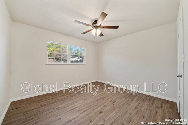 Building Photo - 4307 Las Cruces St