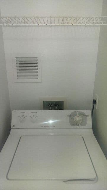 Foto del edificio - 10276 Fox Trail Rd S