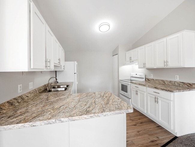 Interior Photo - Creekside at Fenton Heights
