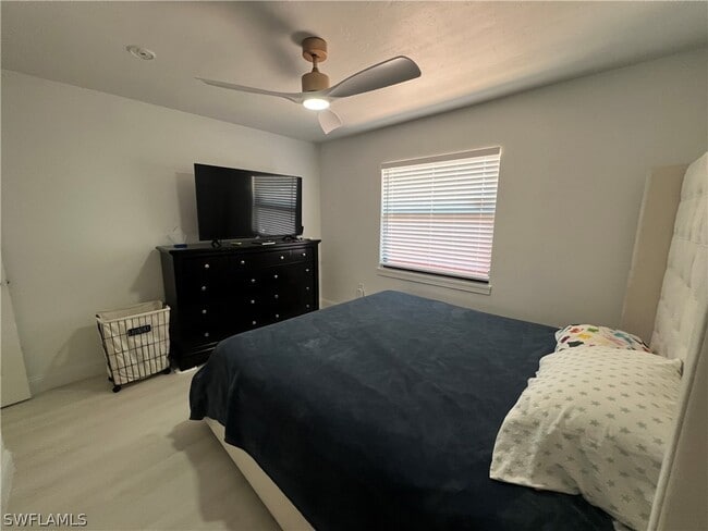 Foto del edificio - 27650 Imperial Shores Blvd