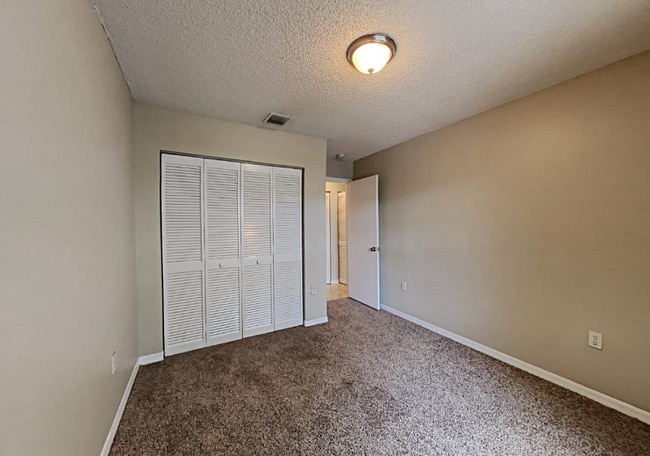 Building Photo - 10660 SW 21st St