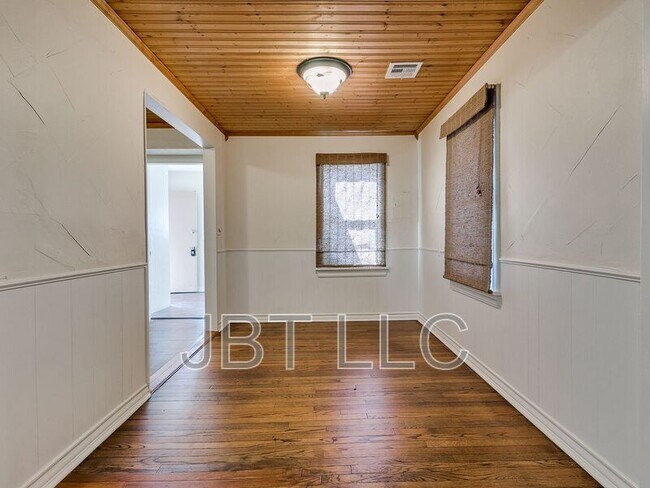 Foto del edificio - 224 W Ercoupe Dr