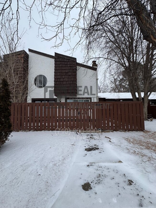 Building Photo - 118 Scotland Rd