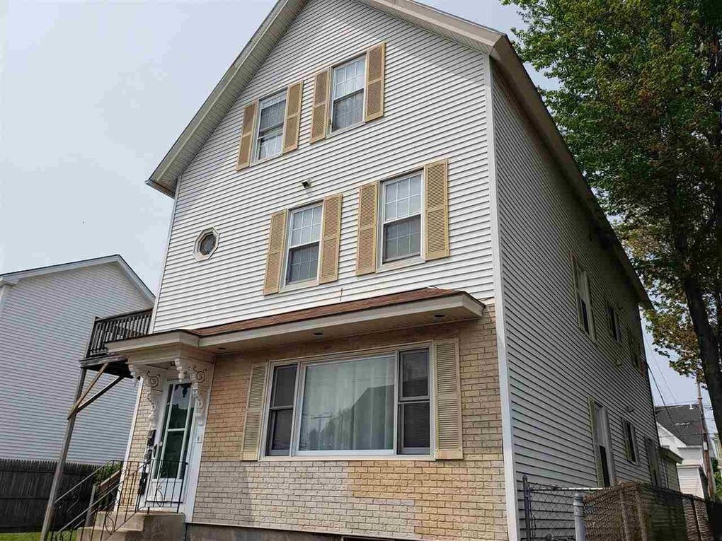 10 Cartier St Unit 3, Manchester, NH 03102 Apartment for Rent in