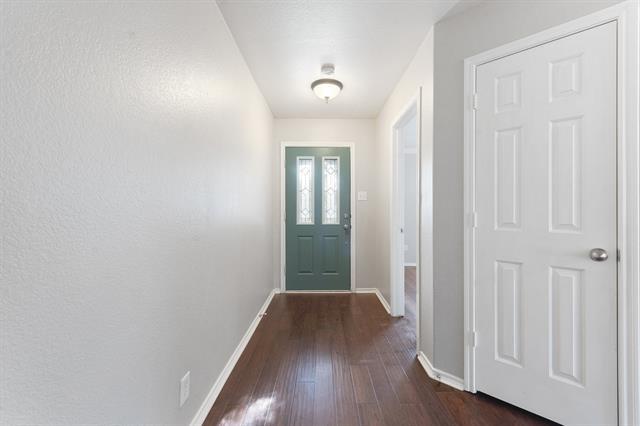 Building Photo - 13100 Barbarosa Dr