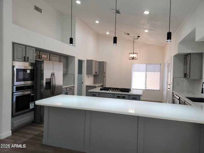 Building Photo - 8449 W Rockwood Dr