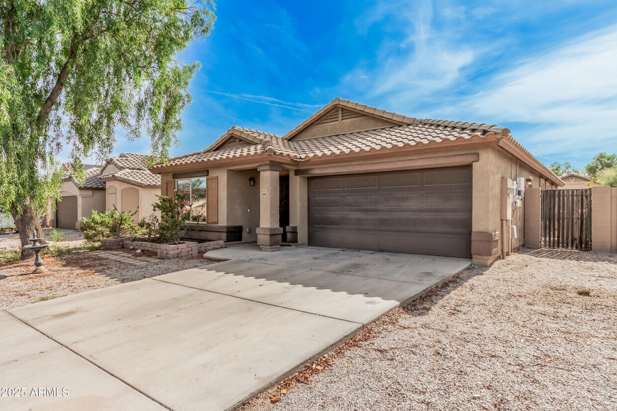 Foto principal - 5000 S Rovey Pkwy