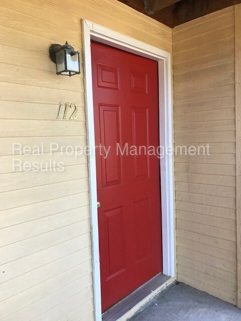 Primary Photo - Cambridge Unit 112 - 2 bedroom, 2 bathroom