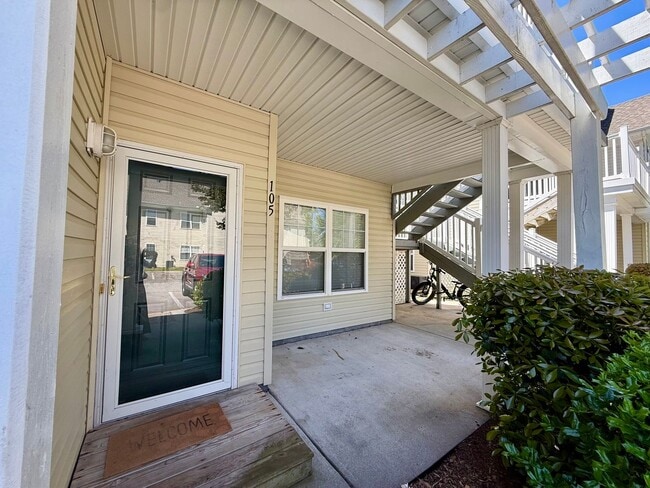 Building Photo - 400 Coastal Walk Pl