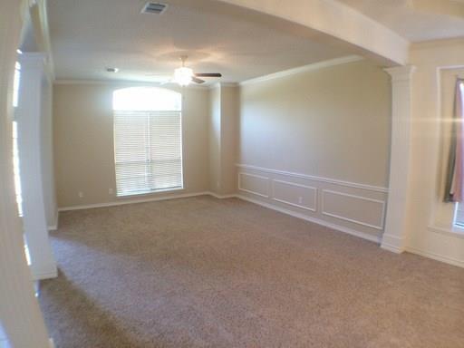 Building Photo - 2310 Crest Park Dr