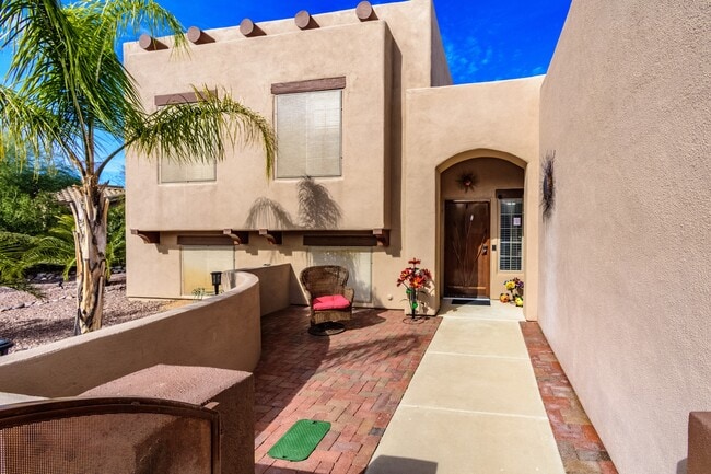 Foto del edificio - 1681 E Moonshroud Dr