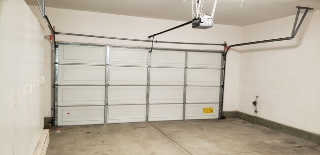 Foto del edificio - 70 Vía De La Valle