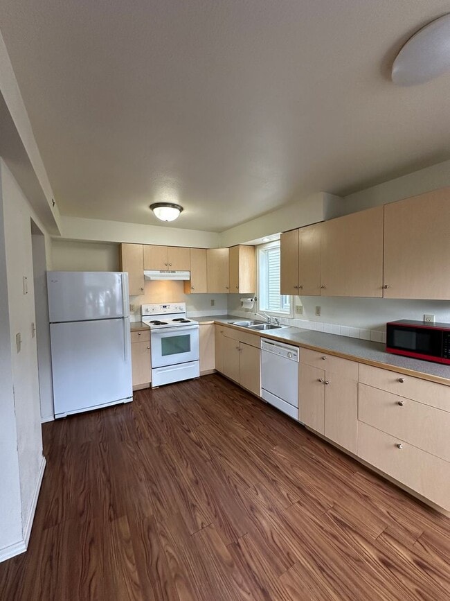 Foto del edificio - 1115 Selief Ln
