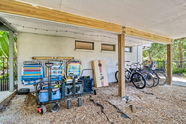 Building Photo - 4845 Ocean Blvd
