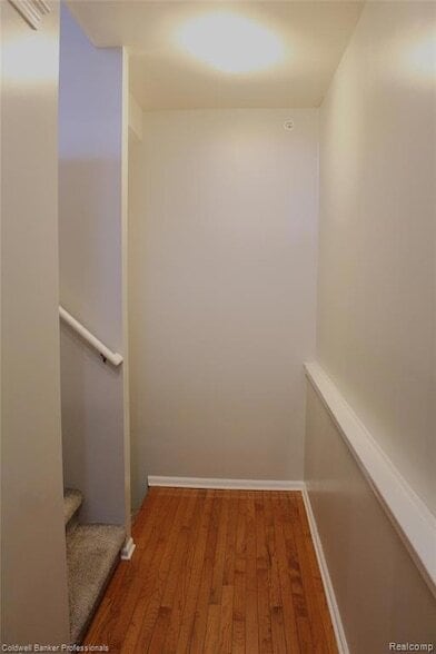 Building Photo - 387 Cherry Orchard Rd