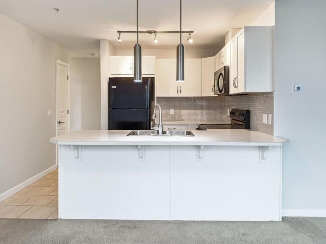 Photo du bâtiment - 2.0 bedroom in Calgary Alberta T2G 0G8