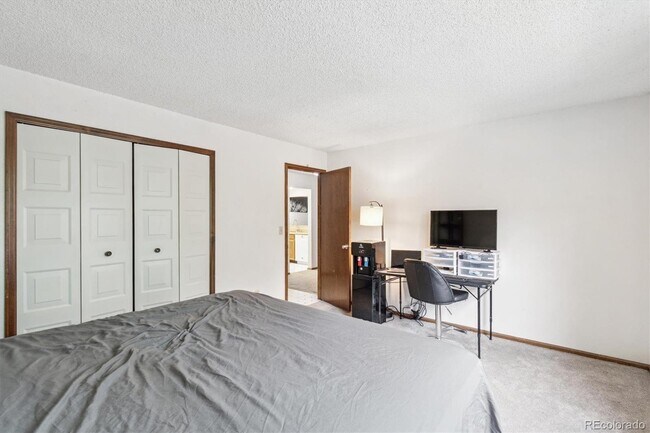 Photo - 14333 E Warren Pl Townhome