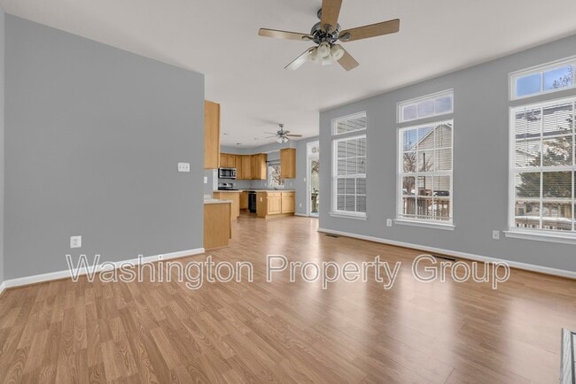 Foto del edificio - 43654 Kenai Ct