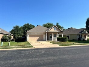 Building Photo - 507 Rosedale Blvd