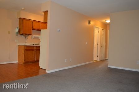 Building Photo - 31611 Fraser Dr