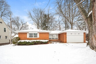 Building Photo - 281 Sundale Rd