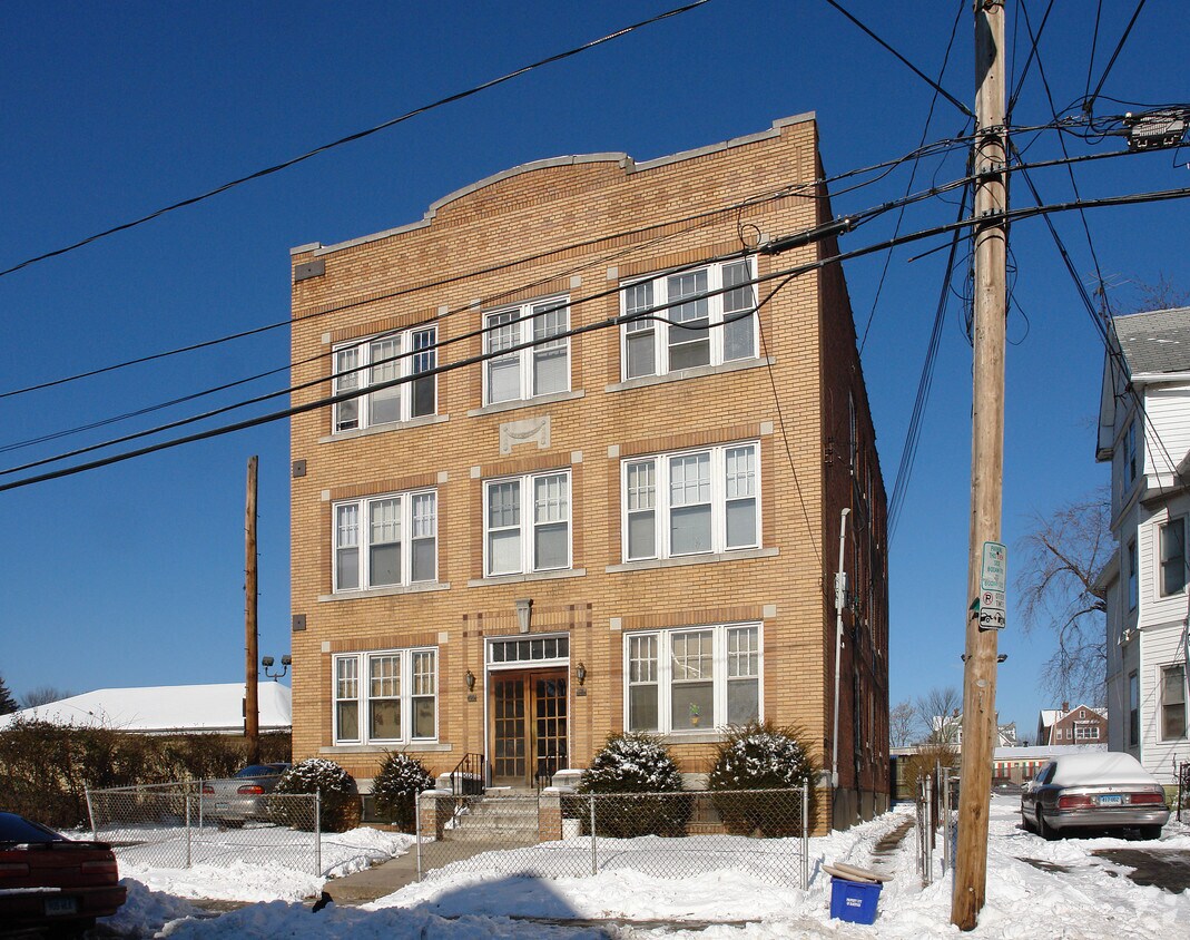 Building Photo - 58-60 Adelaide St
