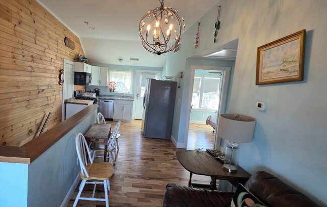 Foto del edificio - 33 Oceanside Dr