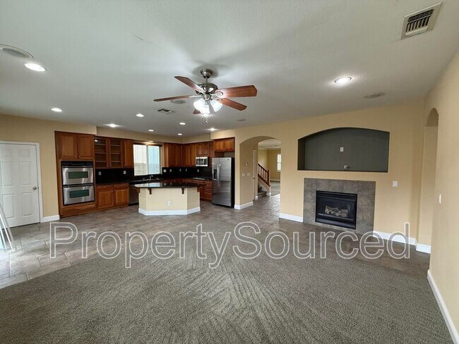 Foto del edificio - 17808 Daffodil Hill St