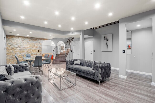 Living room - 4711 Colfax Ave