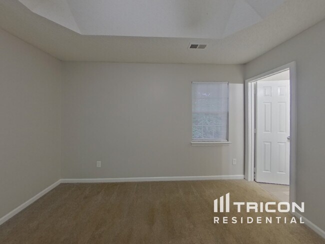 Foto del edificio - 6828 Rain Creek Way