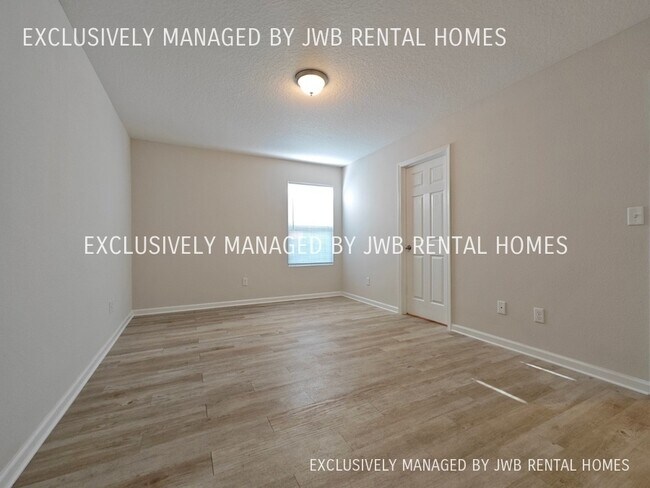 Building Photo - 1748 Callahan St