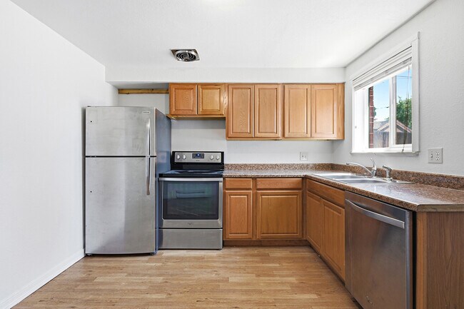 Foto del edificio - 4330 W 72nd Ave