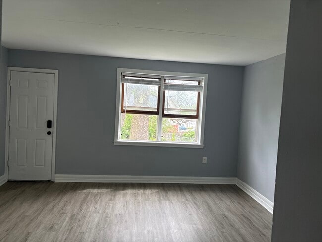 Living room - 812 Nathan St