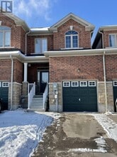 Building Photo - 32 Greenwood Dr