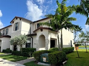 Building Photo - 10020 SW 228th Terrace