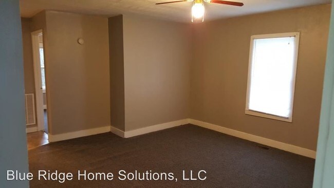 Foto del edificio - 2 br, 1 bath House - 1223 North Henry Street